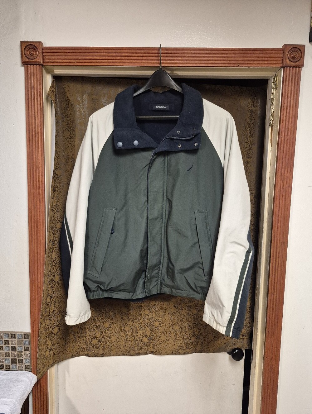 Nautica Men's Two-Tone Green & Cream Jacket